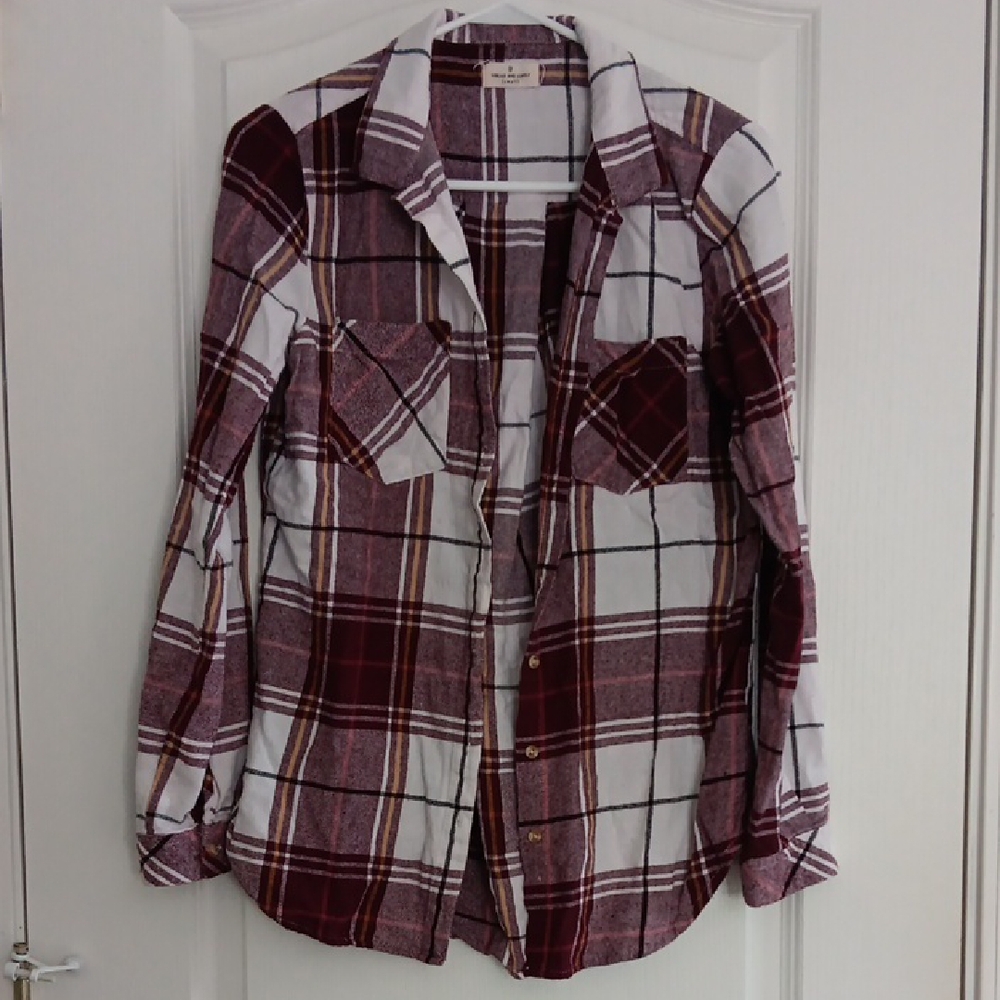 THREAD AND SUPPLY Plaid Burgundy Flannel Womens Sz Small